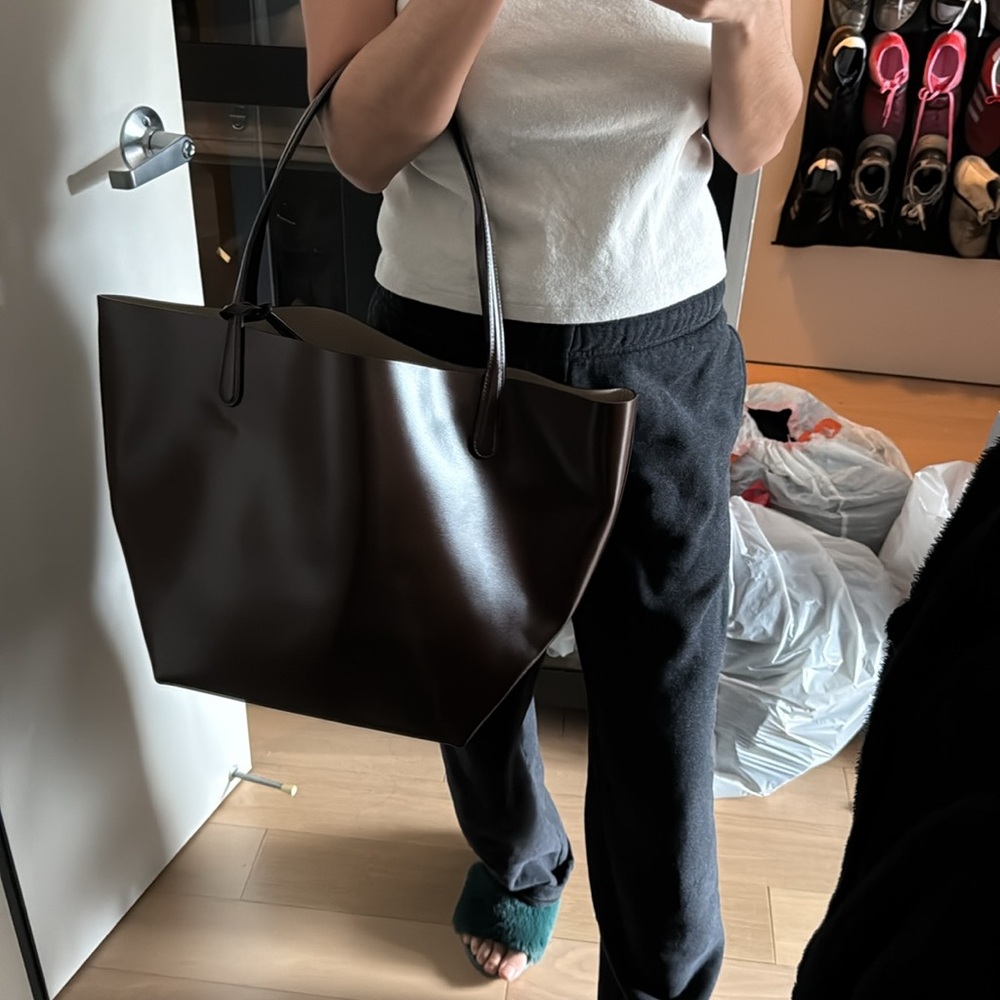 Mansur Gavriel everyday Brown Tote - Picture 7 of 13